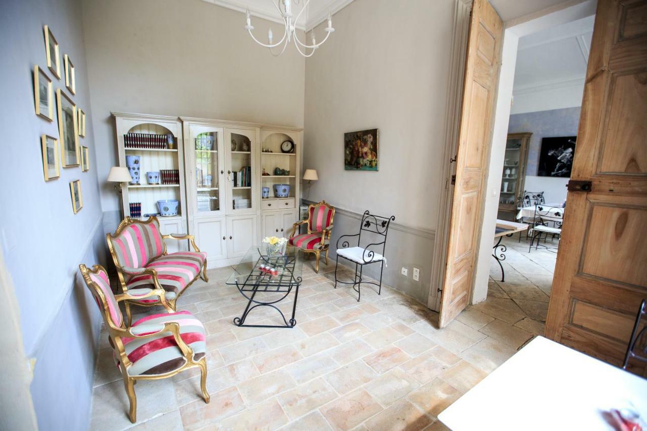 Domaine Des Escaunes Sernhac Εξωτερικό φωτογραφία